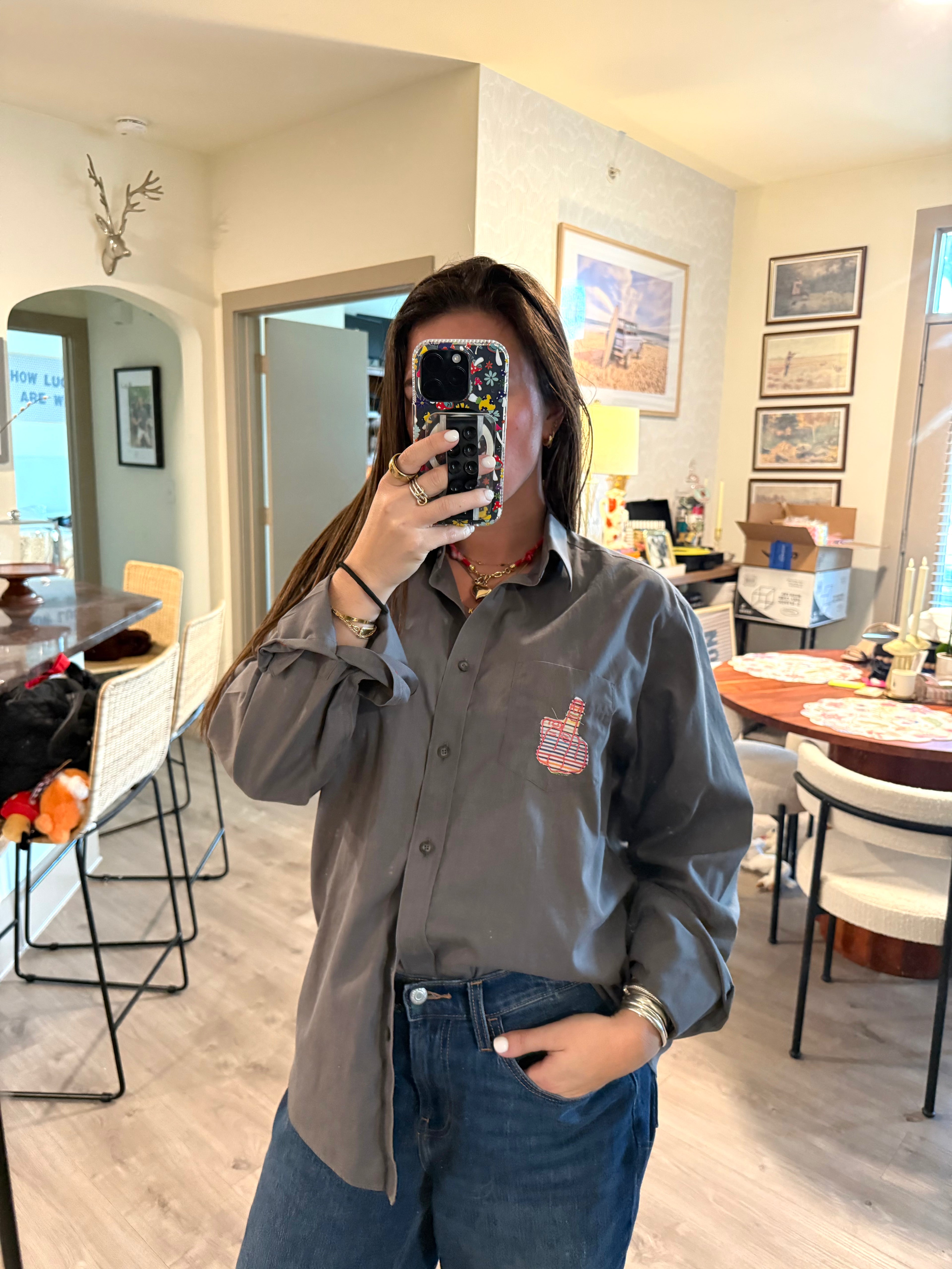 middle finger 🖕 button down - size L