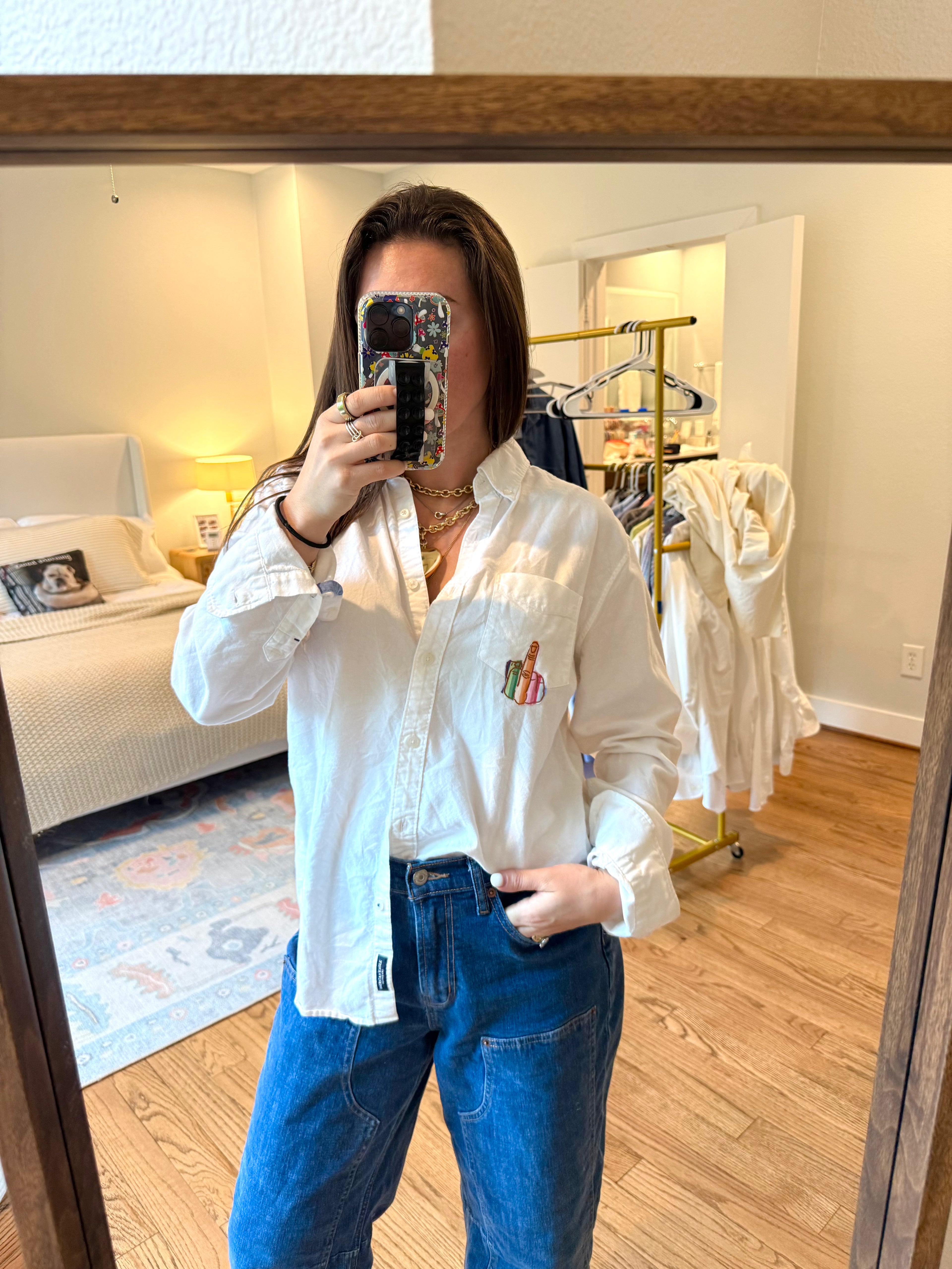 🖕 Button Down - Size M