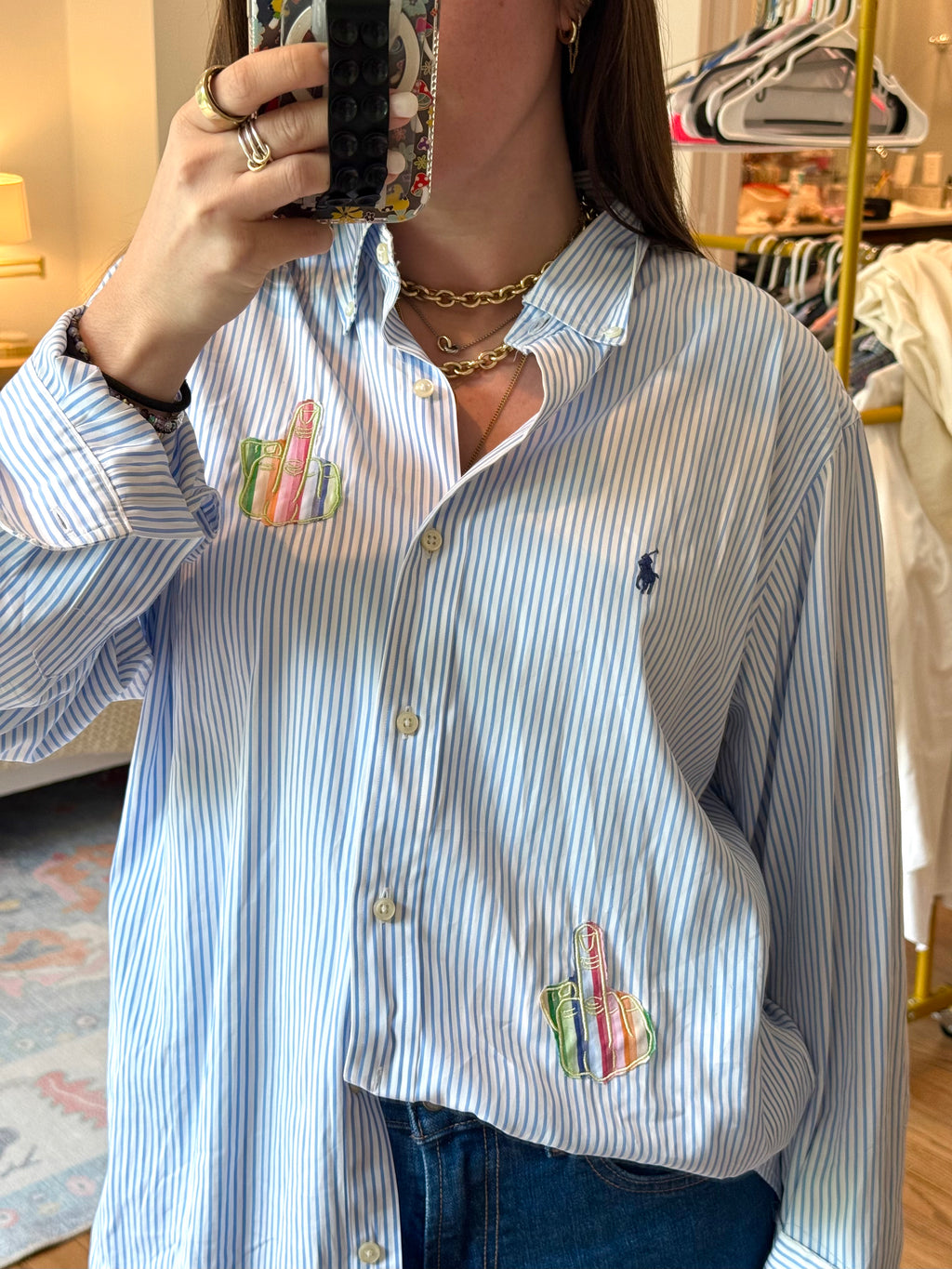🖕 Button Down - Size L