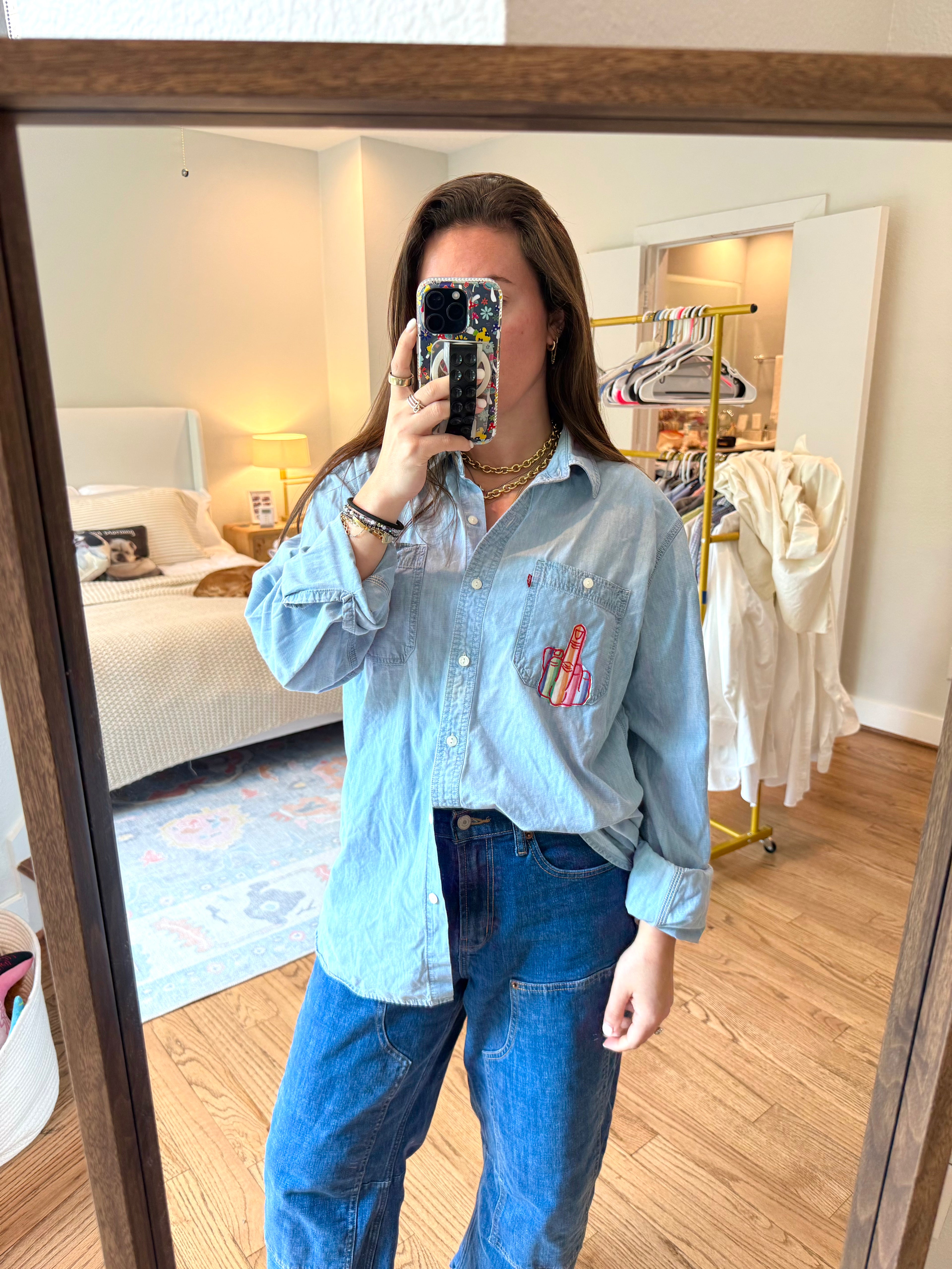 🖕 Button Down - Size XL
