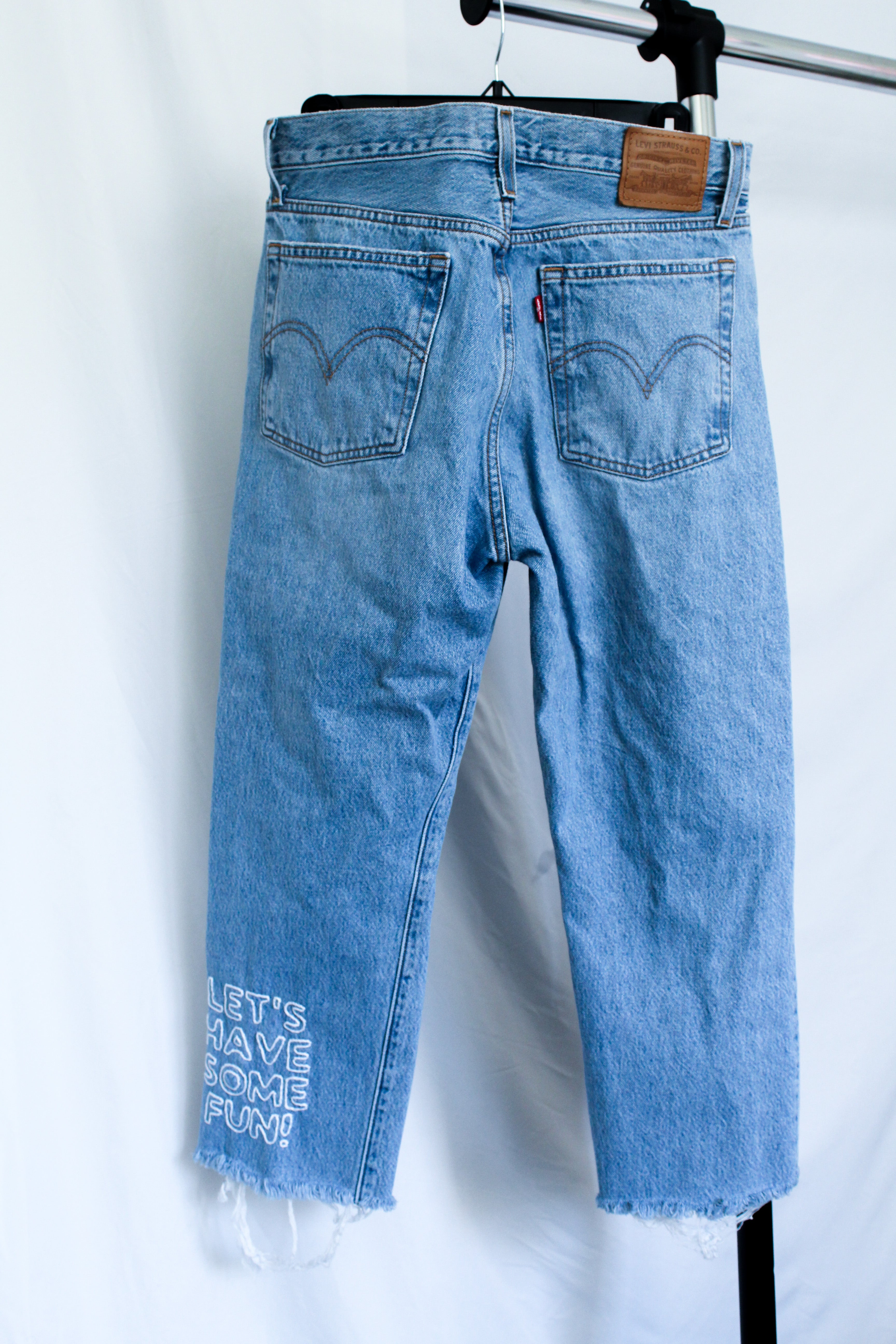 LET'S HAVE SOME FUN Jeans (Size 28)